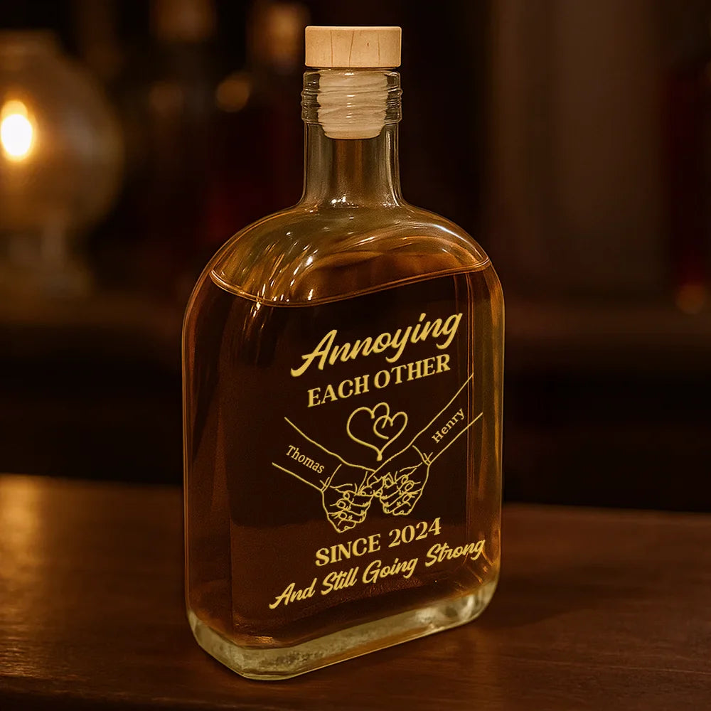 Gift For Couples,Gift For Men,Gift For Boyfriend,Gift For Husband - Couple Annoying Each Other Metal Effect - Personalized Whiskey Bottle