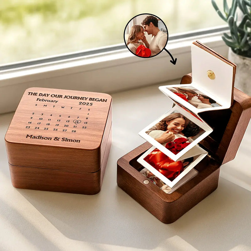 Gift For Couples,Old Couples,Gift For Husband,Gift For Boyfriend,Gift For Girlfriend,Love,Wedding,Wedding Anniversary,Anniversary - Custom Photo Calendar The Day Our Journey Began - Personalized Wooden Accordion Photo Box