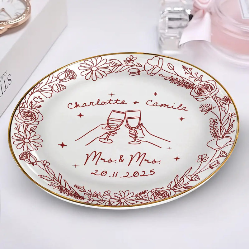 Gift For Couples,Gift For Husband,Gift For Wife,Gift For Boyfriend,Gift For Girlfriend,Married ,Engaged,Wedding,Wedding Anniversary,Anniversary,Love - Toile De Jouy Engaged Married Couple Hands - Personalized Round Ring Dish
